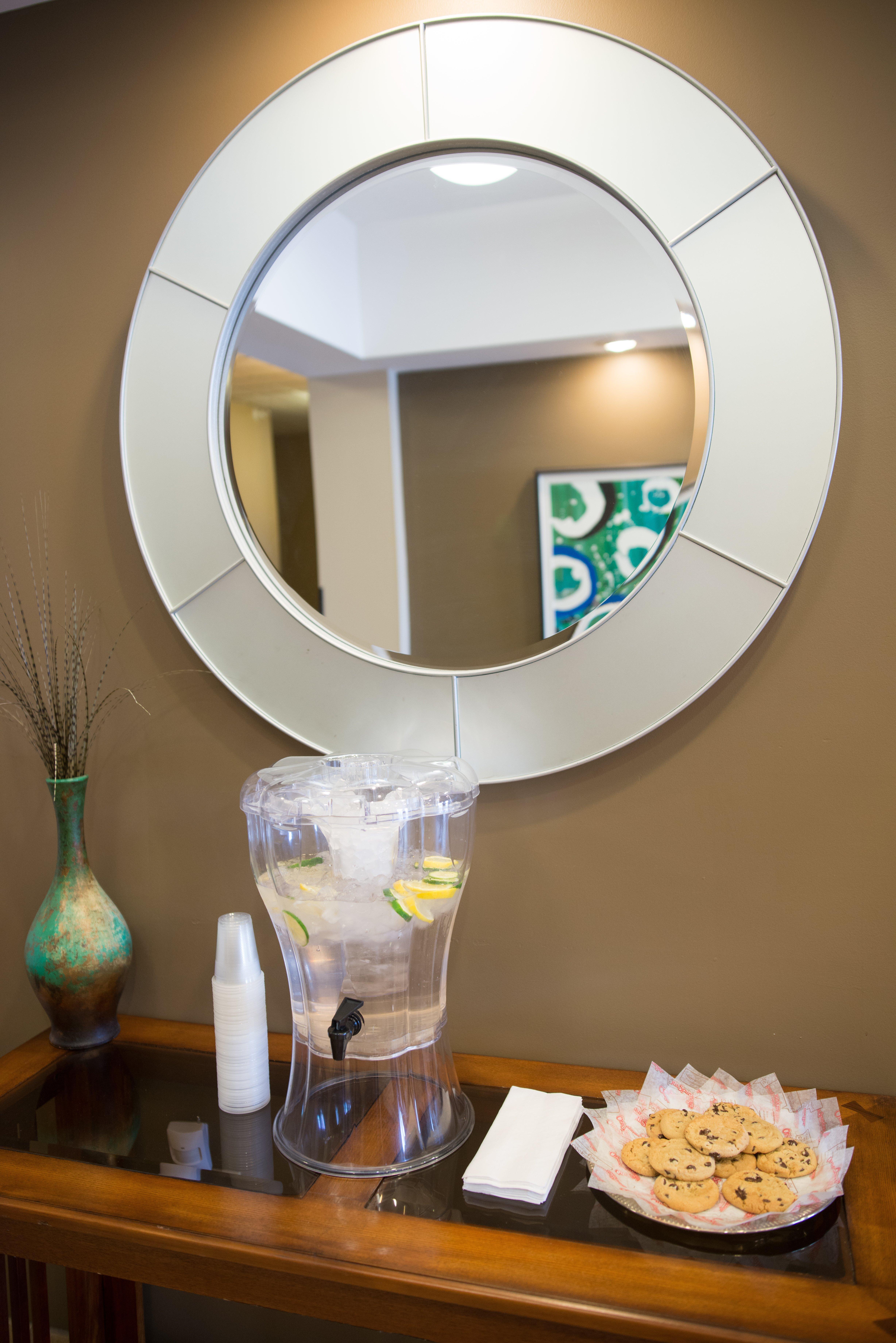 Holiday Inn Express & Suites Northwood By Ihg Silver Lake Exteriör bild